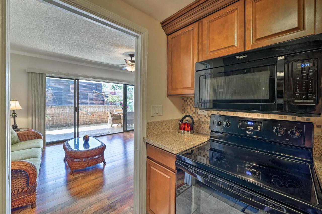 Downtown Air Conditioned Condo Walk To Beaches Kailua-Kona Exterior photo